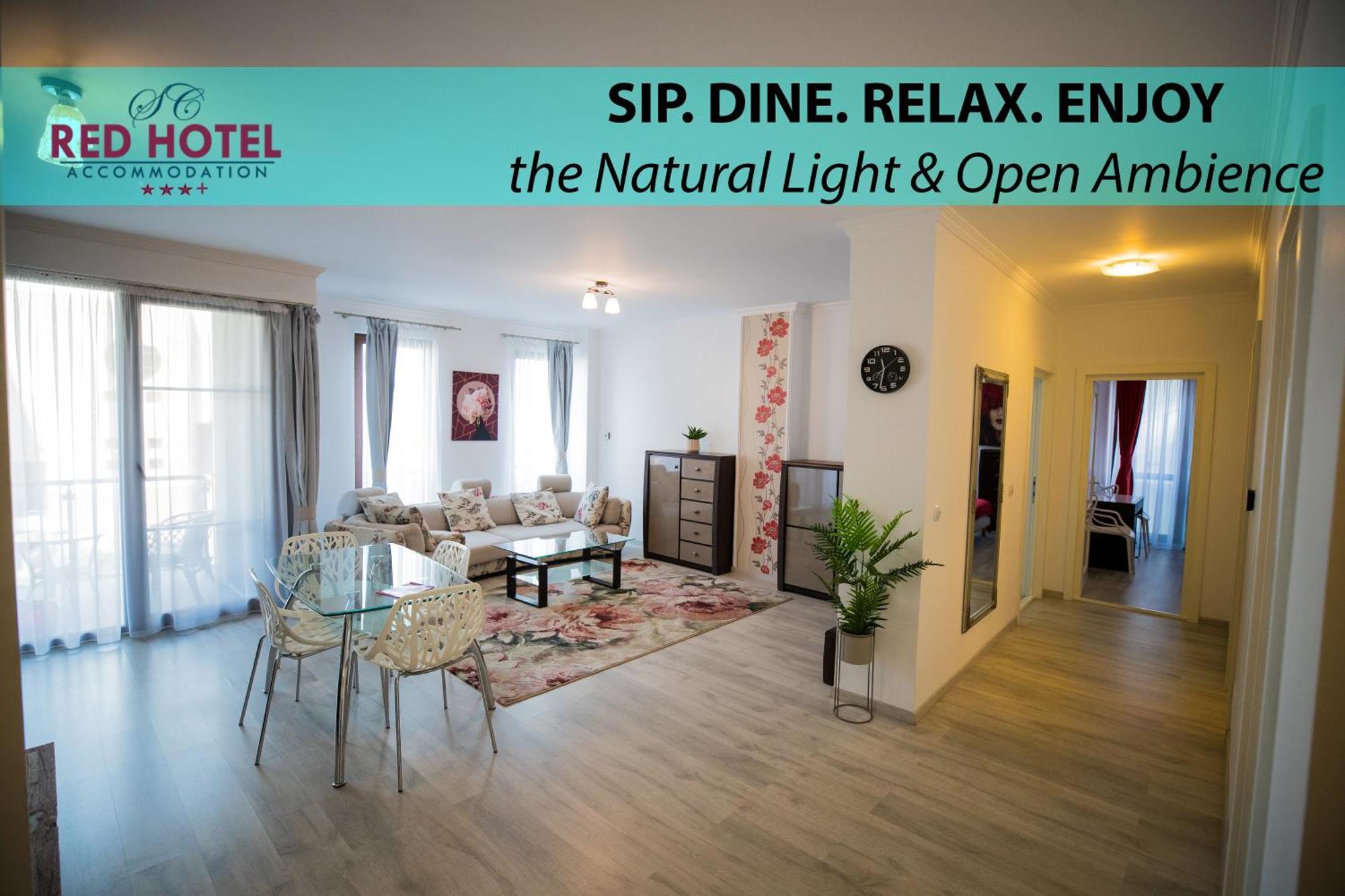 Red Hotel Riviera Suite&Lake Cluj-Napoca Ngoại thất bức ảnh